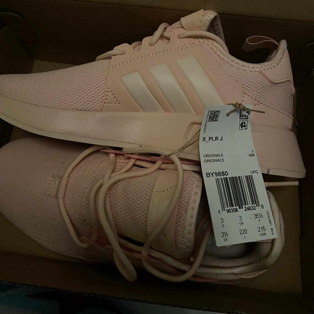 Girls IcePink originals adidas